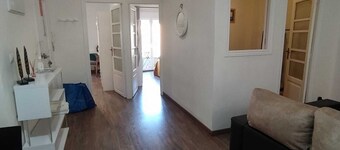 Bright Apartment La Marina in Valencia