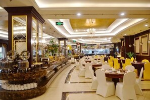 Restaurant - Aohua International Hot Spring Hotel (Linyi)