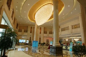 Unclassified image, 5 of 101, button - Aohua International Hot Spring Hotel (Linyi)