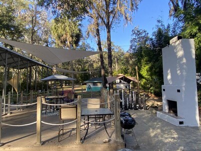Rainbow River Bungalow R