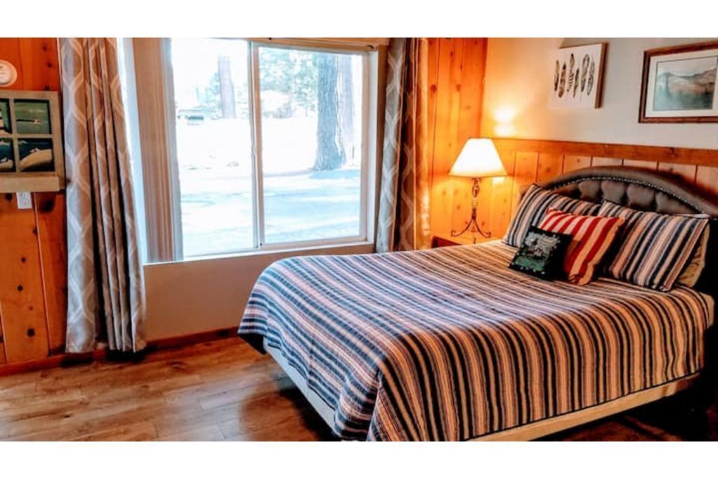 01-The Cascade Falls studio at the Washoe
