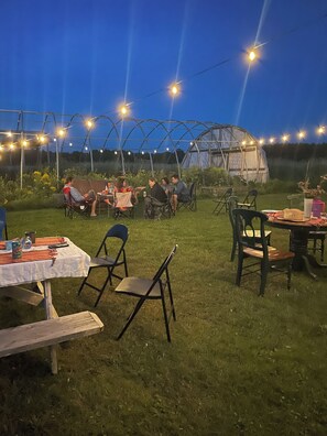 Outdoor dining - Sweet Winds Farm Michigan Upper Peninsula  (Hessel)