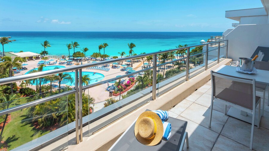 Royal Islander Resort La Plage