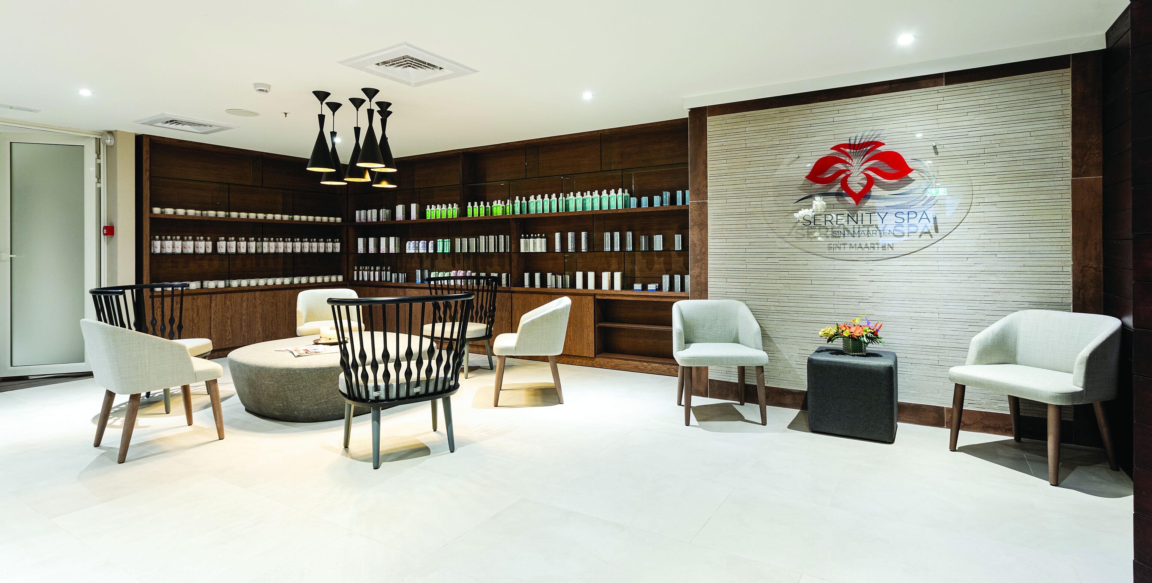 couples treatment room(s), sauna, deep-tissue massages, swedish massages