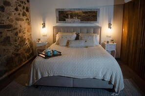 1 chambre, lit parapluie, Wi-Fi, draps fournis