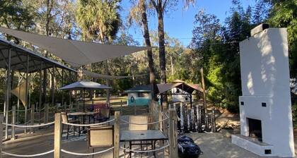 Rainbow River Bungalow E