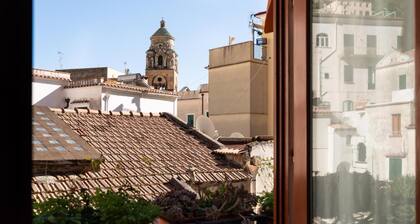 NEW apartment in the heart of Amalfi Stefania Flat