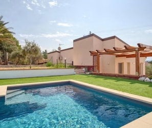 Outdoor pool - Villa Laura with pool. (Cefalù)