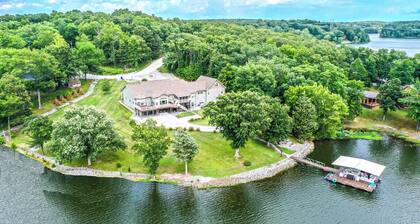 Estate Home on at Lake of Egypt Sleeps 16 MAX