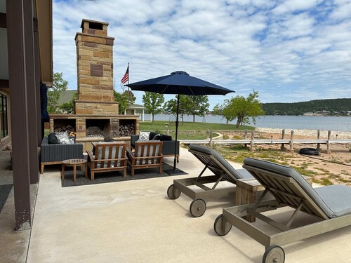 Waterfront Possum Kingdom Lake Family Home