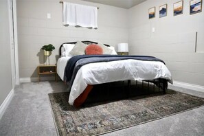 2 bedrooms, WiFi - Cozy Home near Museum, Boeing, Interurban Trail (Everett)