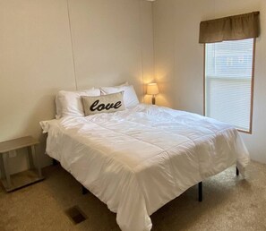 2 bedrooms, WiFi, bed sheets
