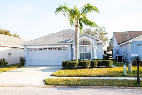 Cozy, romantic villa with Jacuzzi