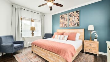 3 slaapkamers, bedden met traagschuimmatras, verduisterende gordijnen