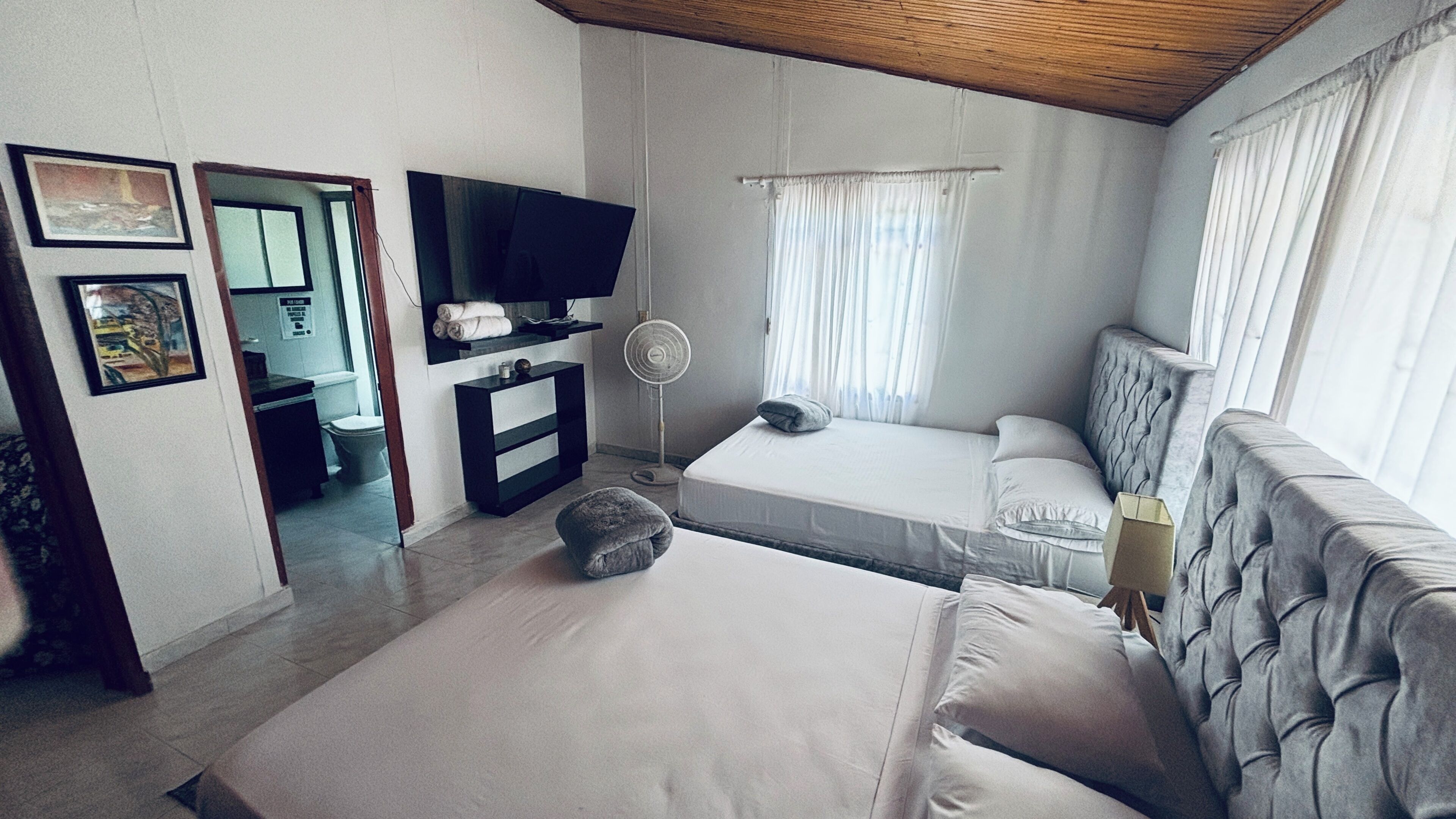 3 bedrooms, WiFi, bed sheets