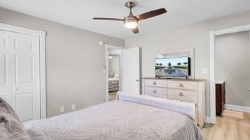 4 多间卧室、办公桌、熨斗/熨衣板、免费 WiFi