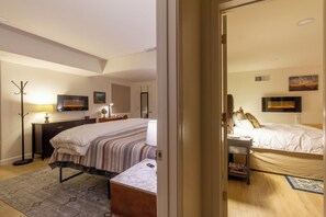 2 bedrooms, desk, iron/ironing board, free WiFi