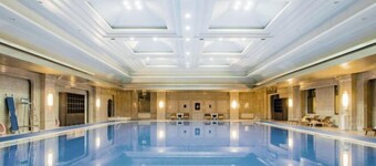 Avanna Hotel