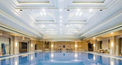 Avanna Hotel
