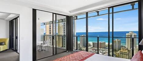 2 slaapkamers, een strijkplank/strijkijzer, gratis wifi, beddengoed