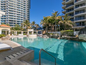 Piscine couverte