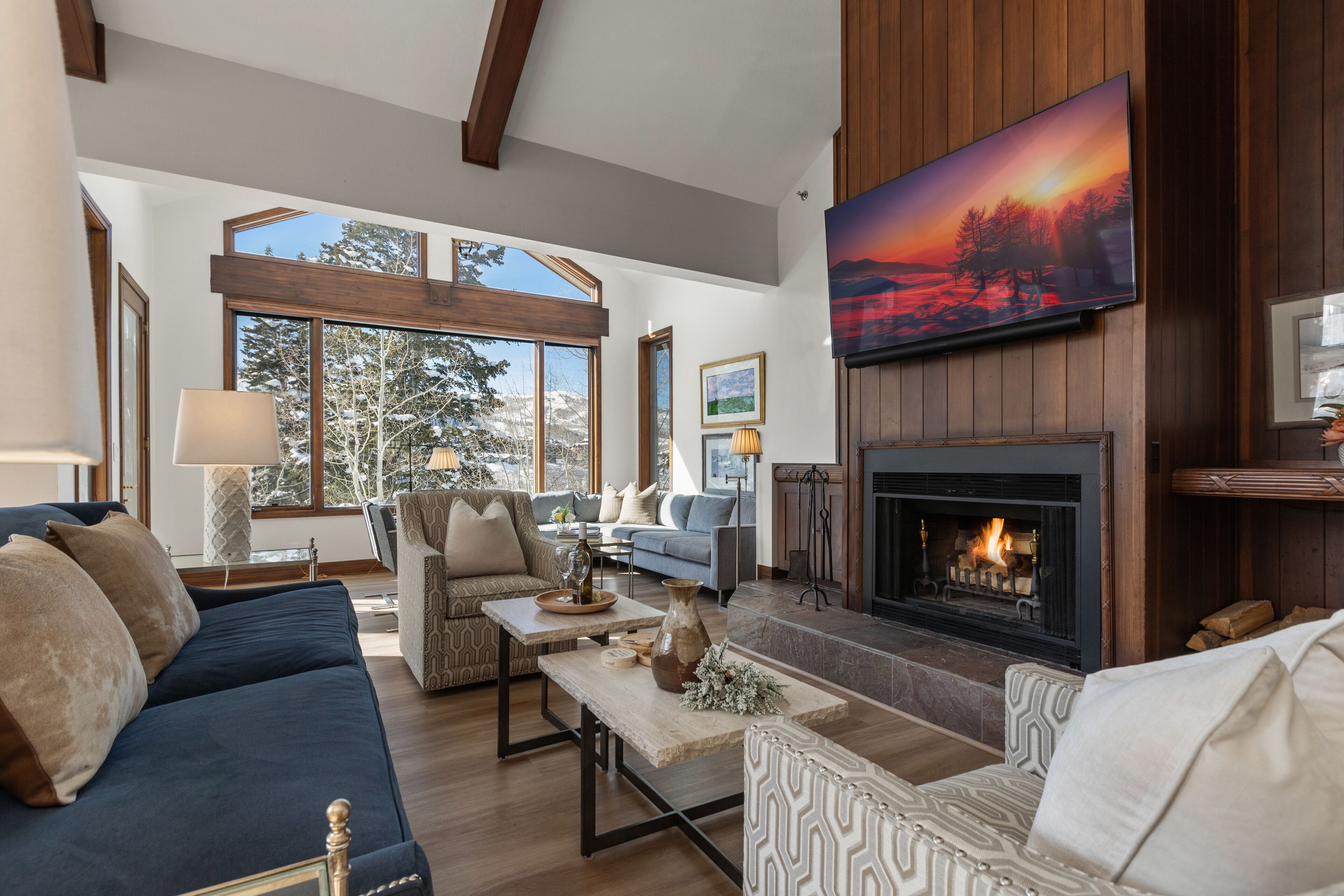 Perfect Silver Lake/DV Basecamp for All Season Adventures | Abode at Little Belle #8