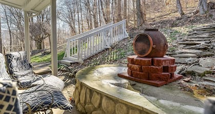 Scout's Hideaway (Dog-Friendly) Over Looking Center Hill Lake