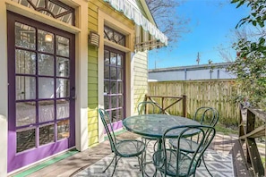 Outdoor dining