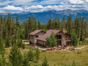 Exterior - Moose Run Spacious Winter Park Area Retreat (Fraser)