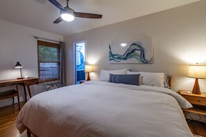 3 bedrooms, desk, iron/ironing board, free WiFi