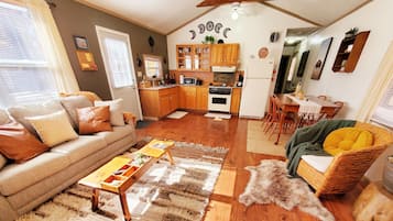 Smart TV, fireplace, books