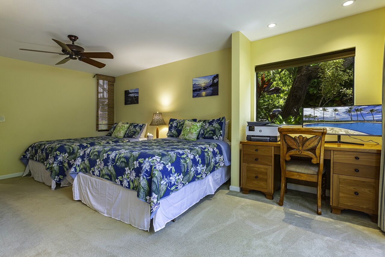 2 bedrooms, desk, iron/ironing board, travel crib