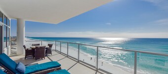 VACATION IN PARADISE! ~ Panoramic Gulf Views! Seasonal Beach Service Included!