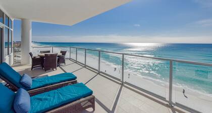 VACATION IN PARADISE! ~ Panoramic Gulf Views! Seasonal Beach Service Included!