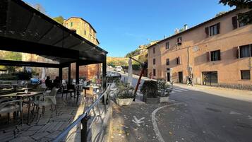 Ristorazione all'aperto