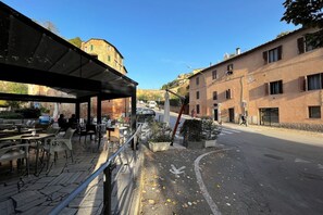 Ristorazione all'aperto