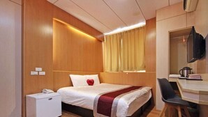 Phòng đôi Deluxe, 1 giường đôi | Truy cập Internet không dây miễn phí 