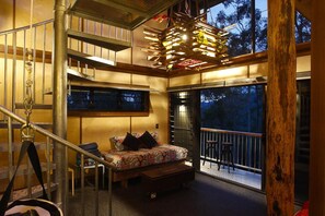 Tree House #4 | Living area | Smart TV - Gold Coast Tree Houses (Austinville)