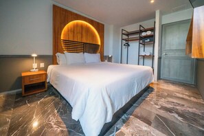 1 bedroom, in-room safe, iron/ironing board, free WiFi