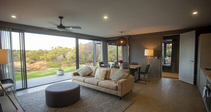 Zambezi Lodge, Down South Luxe Retreat