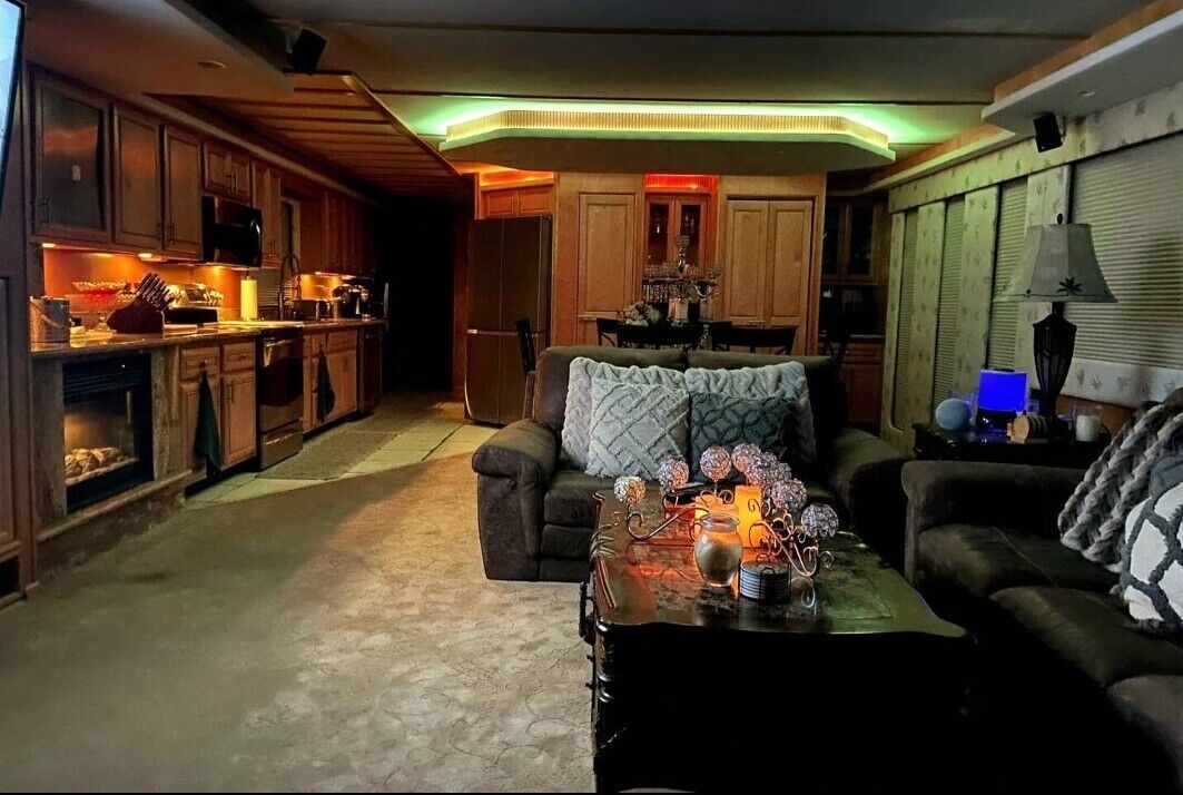 Smart TV, fireplace, DVD player, video library