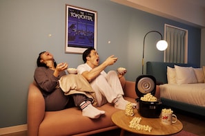 Family Studio | Iron/ironing board, free WiFi, bed sheets - Section L Hamamatsucho (Tokyo)