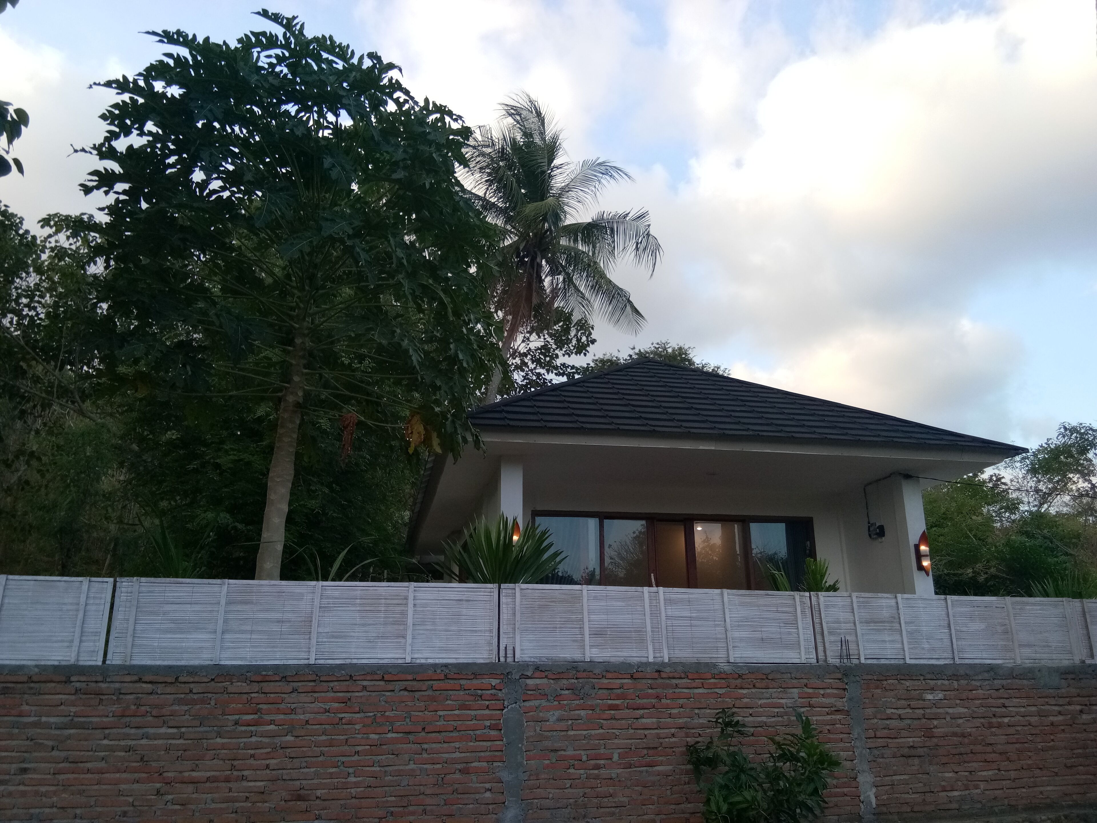 Bagian depan properti