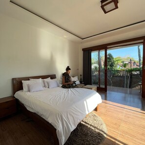 Standard Villa | Premium bedding, down comforters, pillowtop beds, desk - The luxe villas lombok (Kuta)