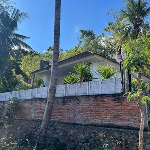 Front of property - The luxe villas lombok (Kuta)