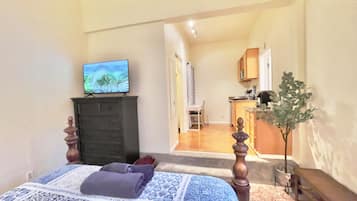 1 habitación, wifi y ropa de cama