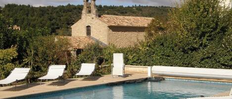 Piscine extérieure