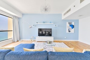 TV connectée de 55 pouces avec chaînes par câble, télévision