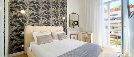 4 Schlafzimmer, Schreibtisch, BĂŒgeleisen/BĂŒgelbrett, Reisekinderbett