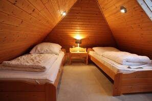 3 Schlafzimmer, Bügeleisen/Bügelbrett, Reisekinderbett, kostenloses WLAN